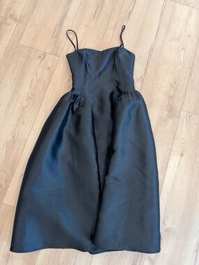 Express Black Strapless Satin Midi Dress